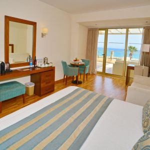 Hotel Golden Bay Beach