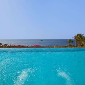 Hotel Grand Rotana Resort and Spa