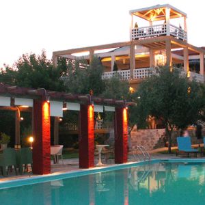 Despotiko Apart Hotel