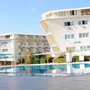 Hotel Daima Resort