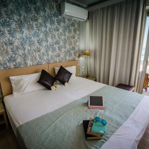 Theo Beach Hotel Apartaments