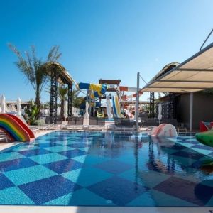 Quattro Beach Spa Resort