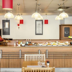 Hotel ibis Paris 17 Clichy Batignolles ( ex Berthier)