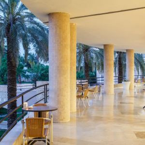 Lucida Beach Hotel