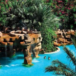 Hotel Baron Palms Resort