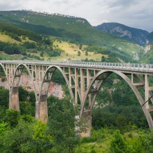 MUNTENEGRU - ALBANIA circuit cu sejur 8 zile Autocar