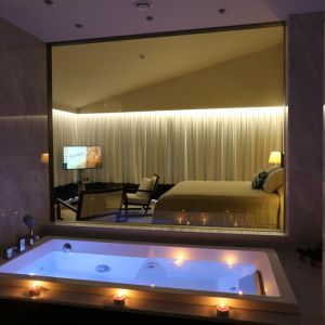 Hotel Charisma Deluxe