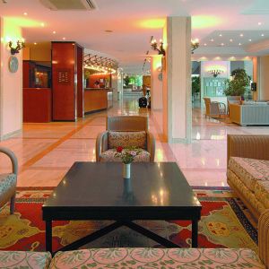 Hotel Akka Alinda