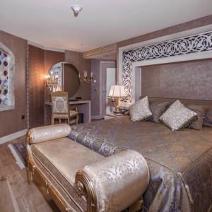 Hotel Titanic Mardan Palace