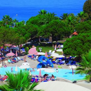 Hotel Batihan Beach Resort and Spa