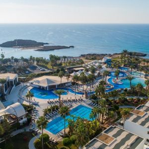 Hotel Adams Beach