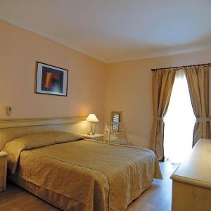 Hotel Crystal Green Bay