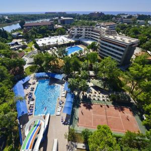 Hotel Linda Resort