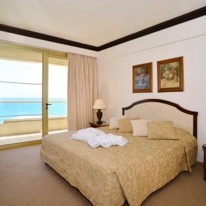 Hotel Golden Bay Beach