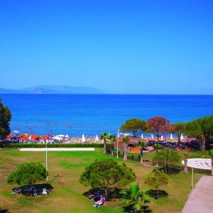 Hotel Batihan Beach Resort and Spa