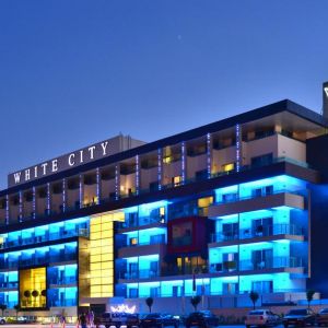 Hotel White City Resort