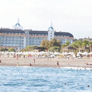 Throne Beach Resort Side