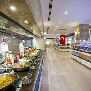 Hotel Karmir Resort and Spa