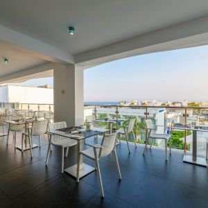 Tasia Maris Oasis Hotel