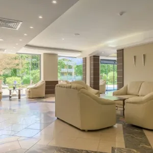 Hotel Regina GS (Ex.Royal GS)