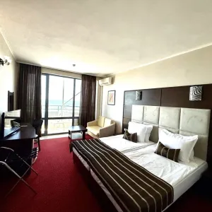 Hotel Regina GS (Ex.Royal GS)