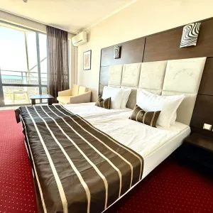 Hotel Regina GS (Ex.Royal GS)