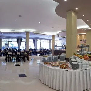 Hotel Regina GS (Ex.Royal GS)