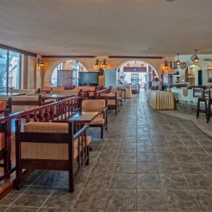 Hotel Lefkoniko Bay