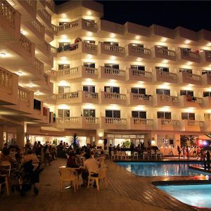 Hotel Bernat II
