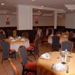 Hotel Queens Park le Jardin