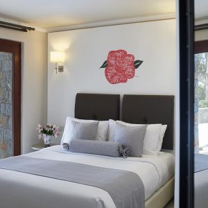 Hotel Ikaros Beach Luxury Resort and Spa