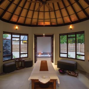 Hotel Atmosphere Kanifushi Maldives