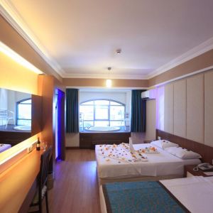 Tac Premier Hotel and Spa