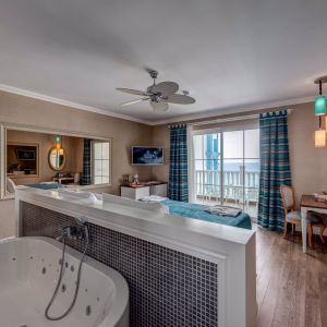 Hotel Rubi Platinum Spa Resort and Suites