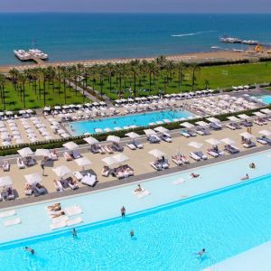 Hotel Royal Adam and Eve