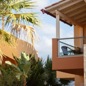 Dia Apartments