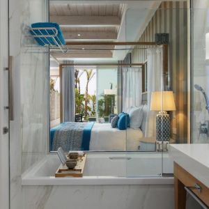 Hotel Amavi