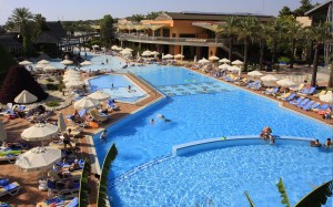 AQI Pegasos World Hotel
