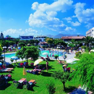 Hotel Chrissi Amoudia