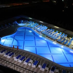 Side West Park Hotel