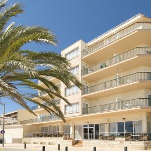 Hotel Las Arenas