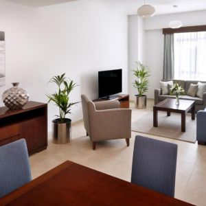 Movenpick Hotel and Apartments Bur Dubai