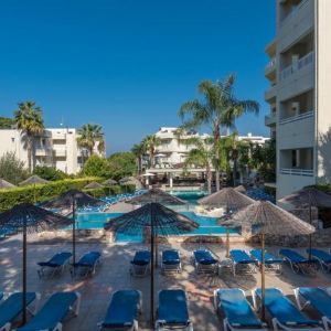 Poseidonia Hotel and Apartments