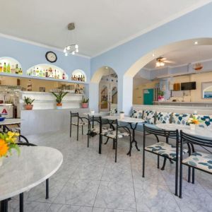 Hotel Akis