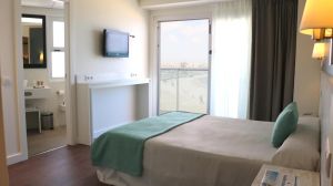 Hotel Golden Donaire Beach