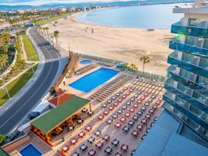 Hotel Golden Donaire Beach