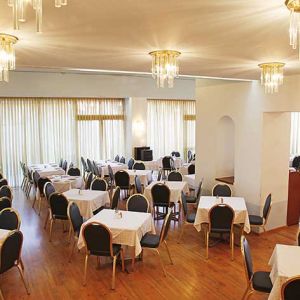 Hotel Candia