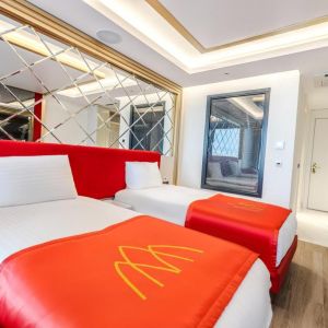 Hotel Granada Luxury Red