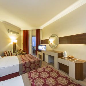 Hotel Beach Club Doganay