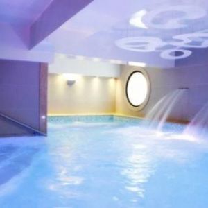 Hotel Cosmopolitan and Spa